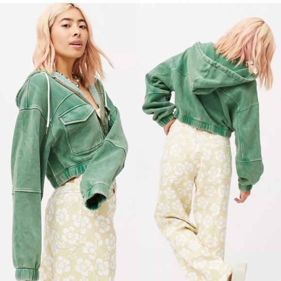 Urban Outfitters Tops - Urban Outfitters Womens Yogi Fleece Cropped Hoodie Sweater Jacket Size large